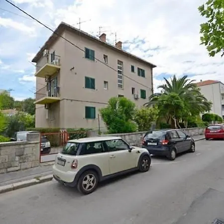 In With Balcony, Air Conditioning, W-lan, Washing Machine 4656-1