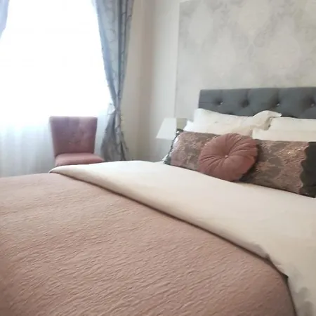 In With Balcony, Air Conditioning, W-lan, Washing Machine 4656-1 *