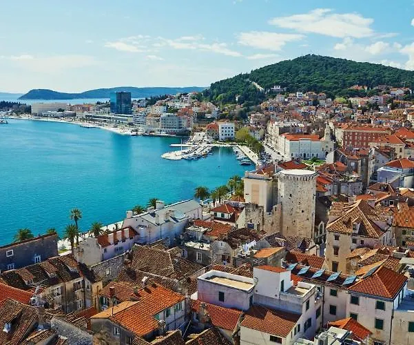 아파트 In With Balcony, Air Conditioning, W-lan, Washing Machine 4656-1 스플리트