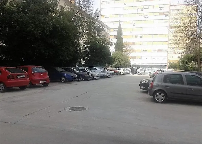 아파트 In With Balcony, Air Conditioning, W-lan, Washing Machine 4656-1 *