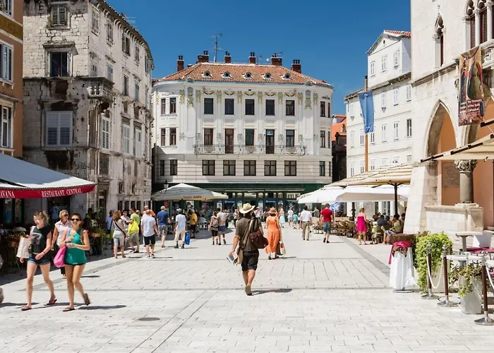 In With Balcony, Air Conditioning, W-lan, Washing Machine 4656-1