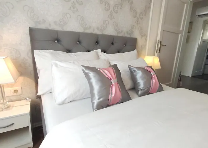 In With Balcony, Air Conditioning, W-lan, Washing Machine 4656-1 * 스플리트